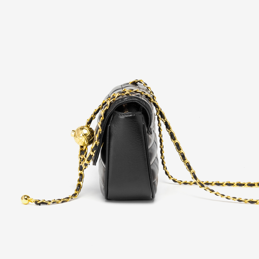 GESSY SMALL QUILTED CROSSBODY BAG IN BLACK