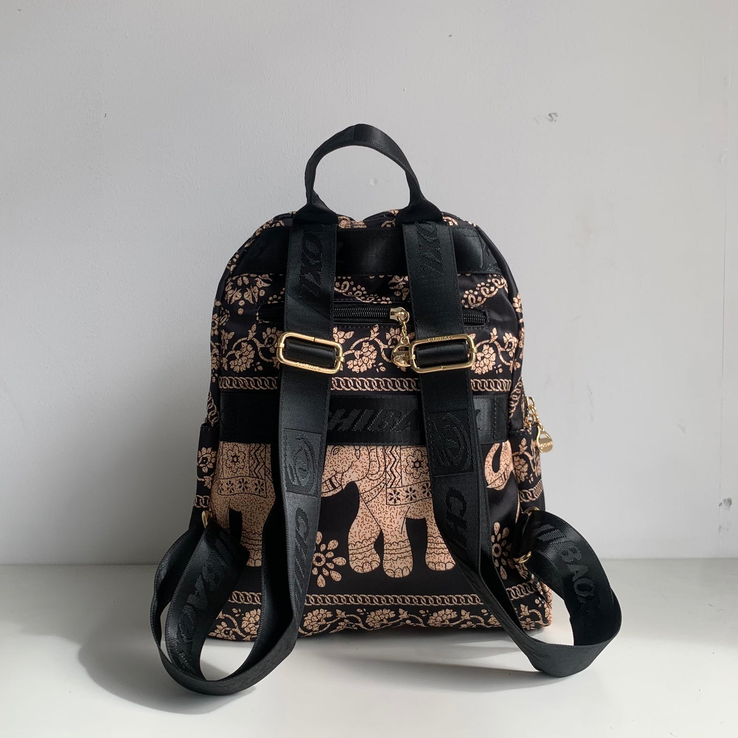 GESSY NYLON MULTI-LAYER BIG BACKPACK IN GOLD ELEPHANT PRINT