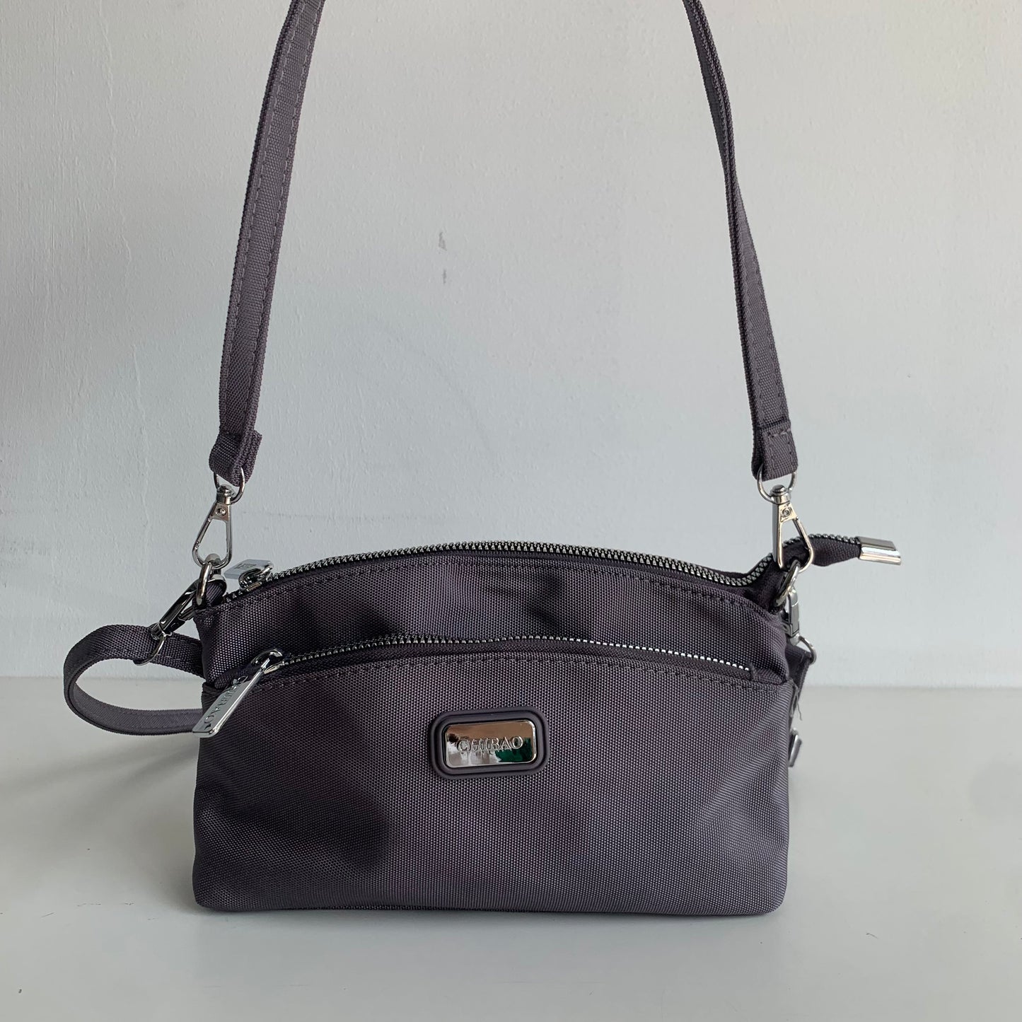 GESSY MULTI-LAYER CROSSBODY BAG IN GREY