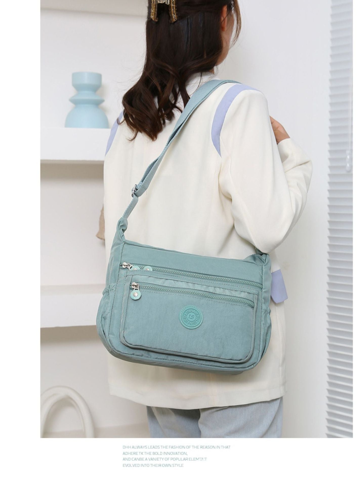 GESSY MEDIUM NYLON PRINTED BAG