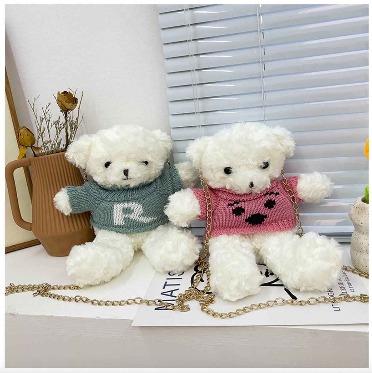 GESSY WHITE BEAR DOLL IN PINK SWEATER CROSSBODY BAG