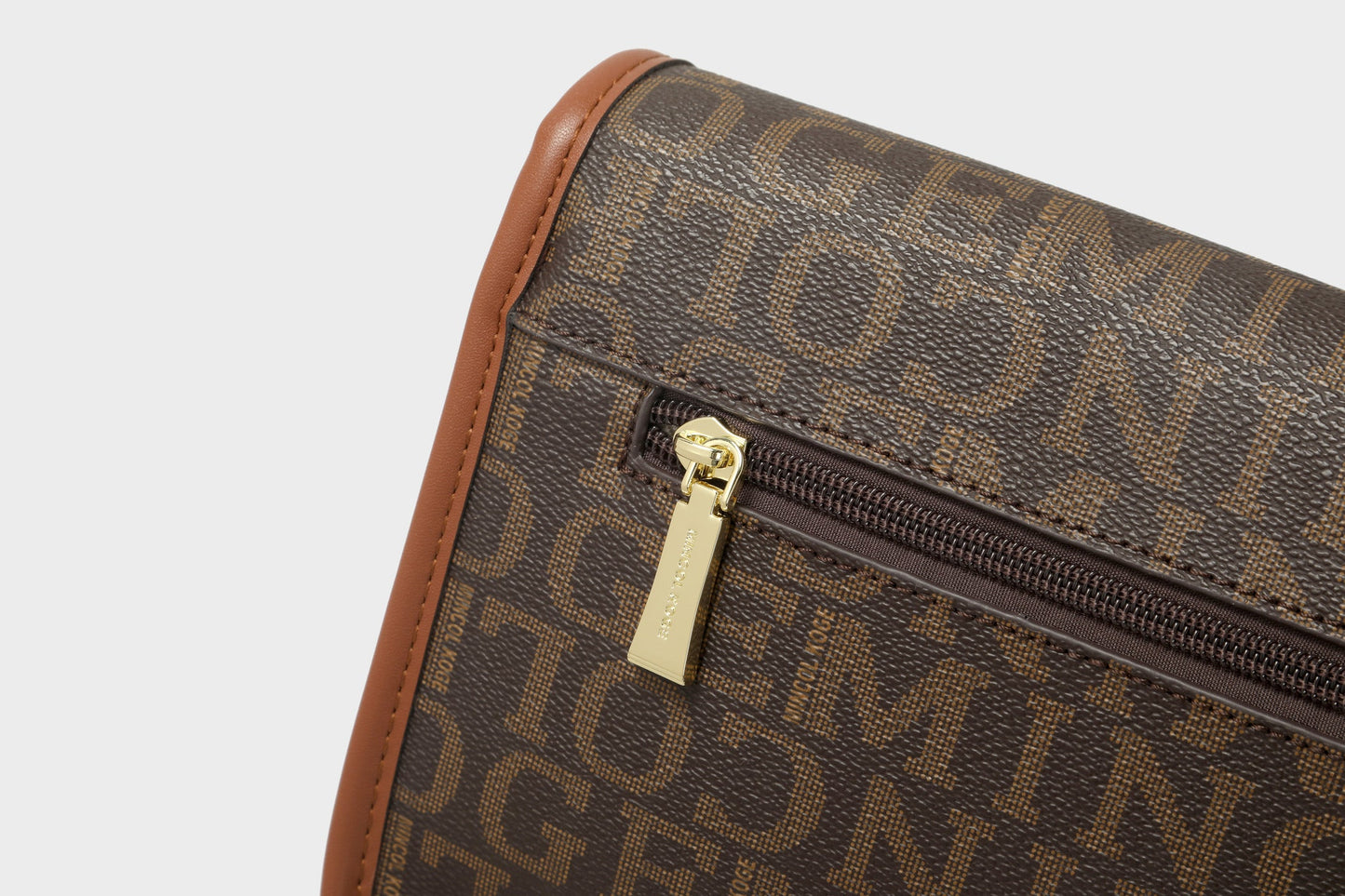 GESSY RETRO PRINTED SQUARE FLAP BAG WITH POUCH