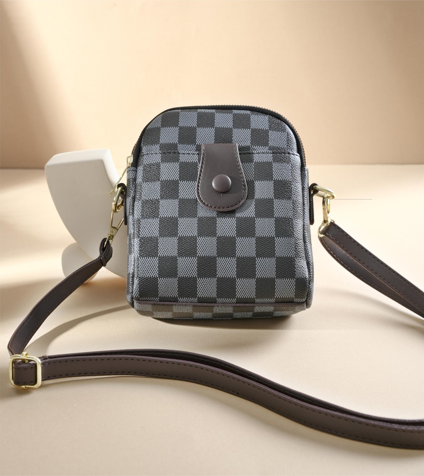 GESSY CHECKERED PRINTED CROSSBODY SMARTPHONE BAG