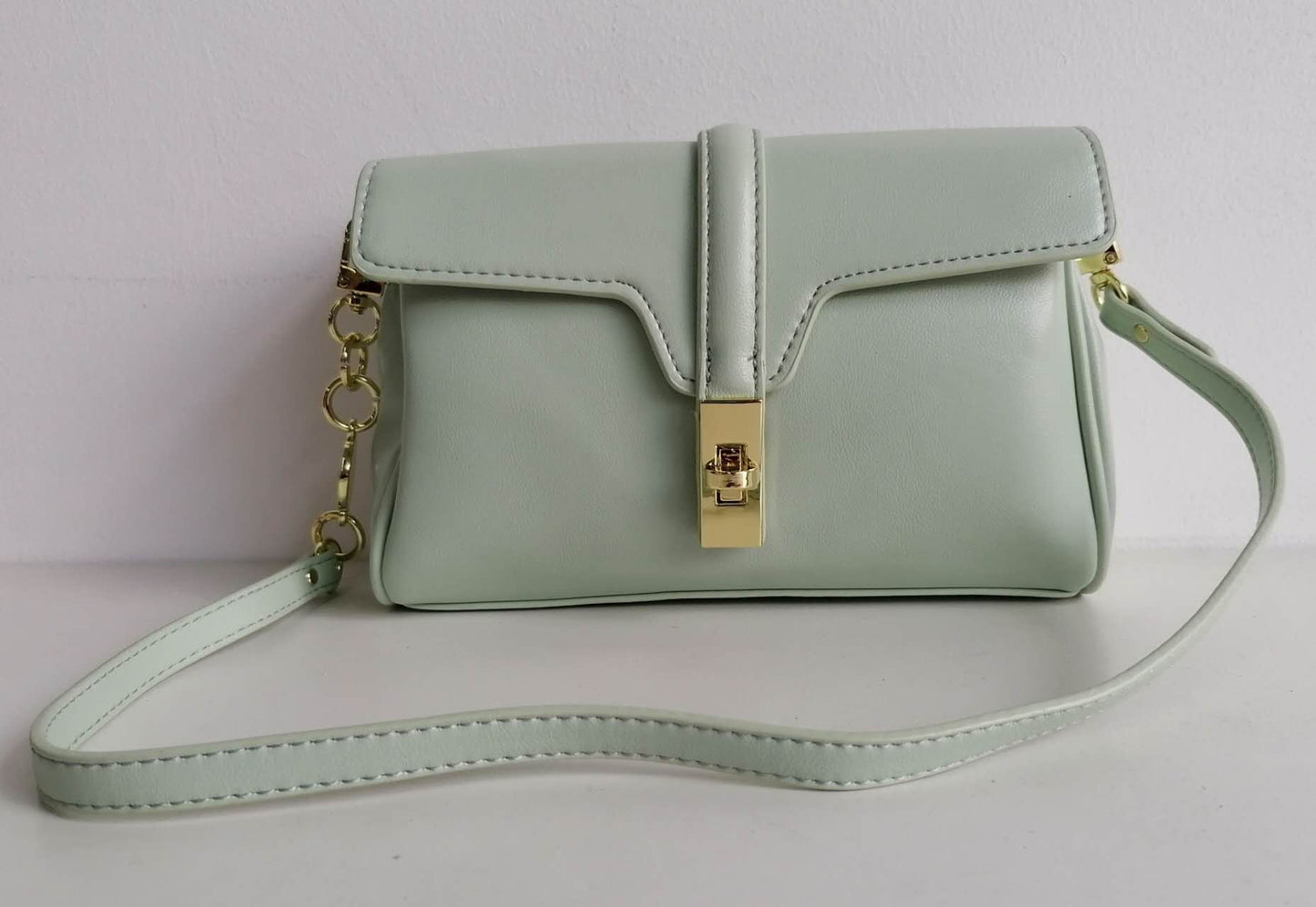 GESSY FLAP CROSSBODY BAG