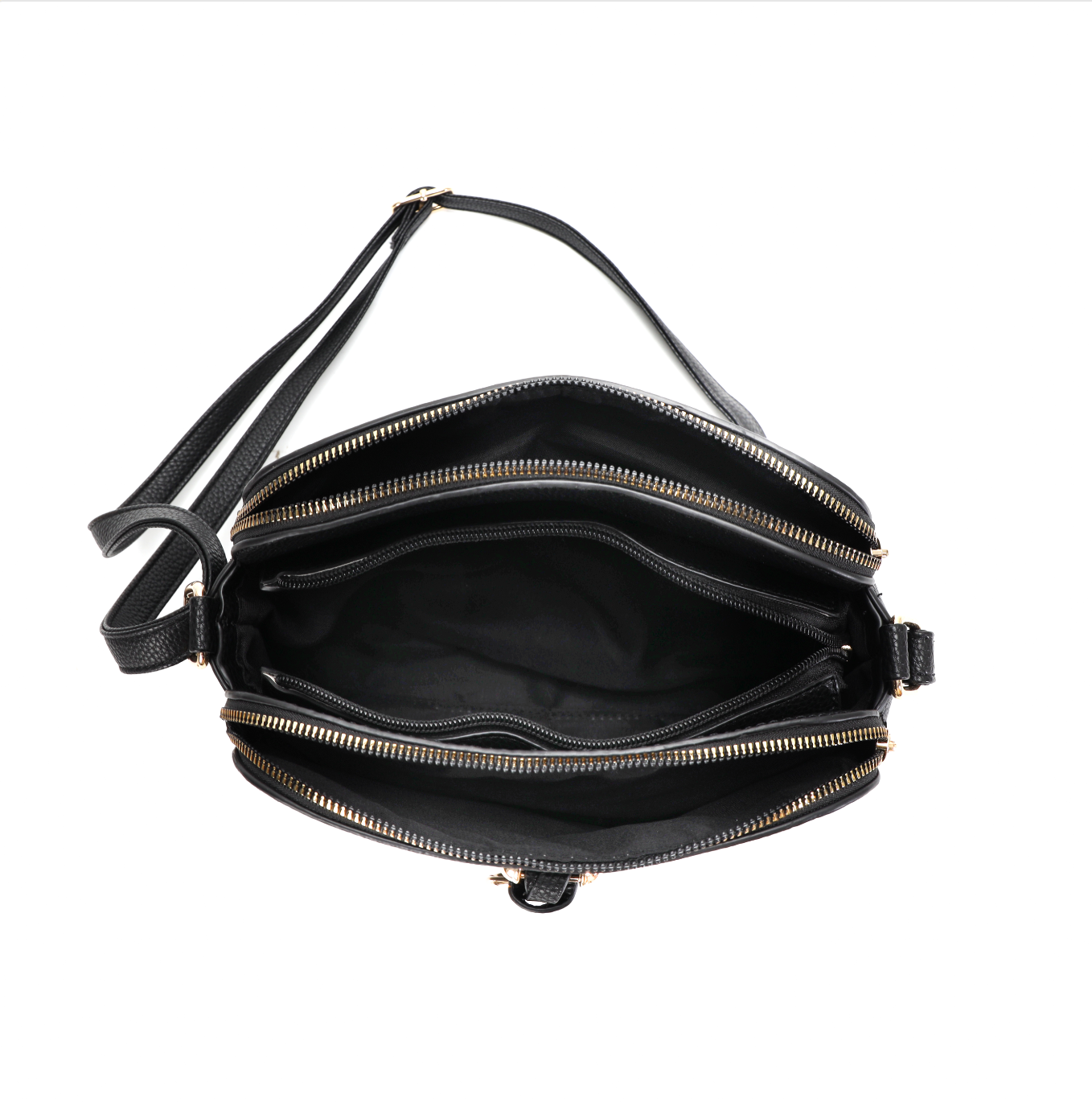 GESSY RING DECOR HANDBAG IN BLACK