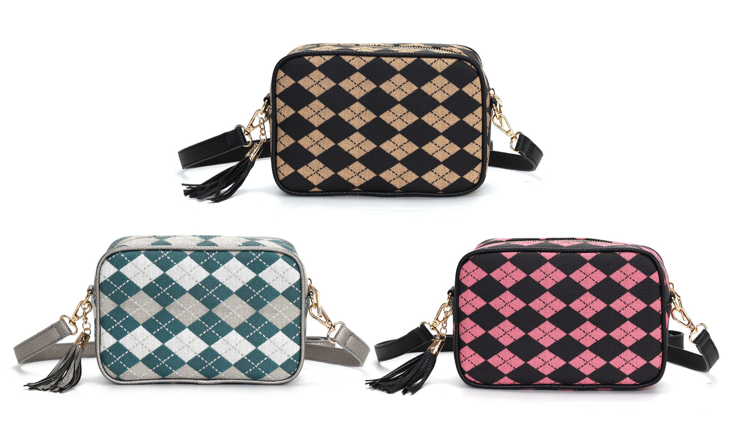 GESSY DIAMOND SHAPE PRINT CAMERA TASSEL CLUTCH BAG IN PINK