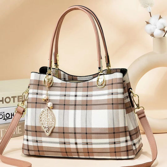 GESSY CHECKERED HANDBAG TOTE BAG IN BEIGE WITH LEAF PAD