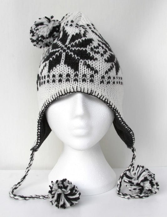 GESSY SKI WINTER WOOLEN HAT SNOWFLAKE PATTERN IN BLACK AND WHITE