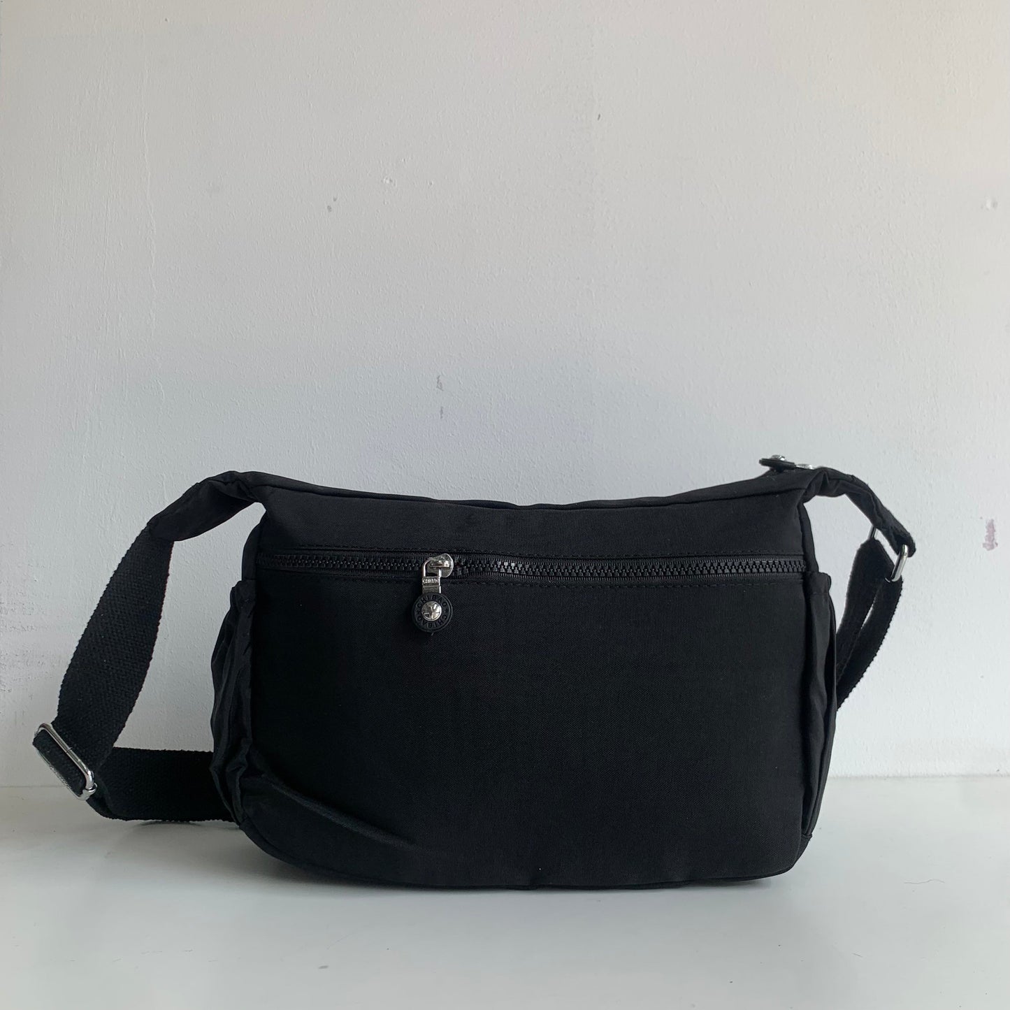 GESSY NYLON MULTIFUCTIONAL CROSSBODY BAG IN BLACK