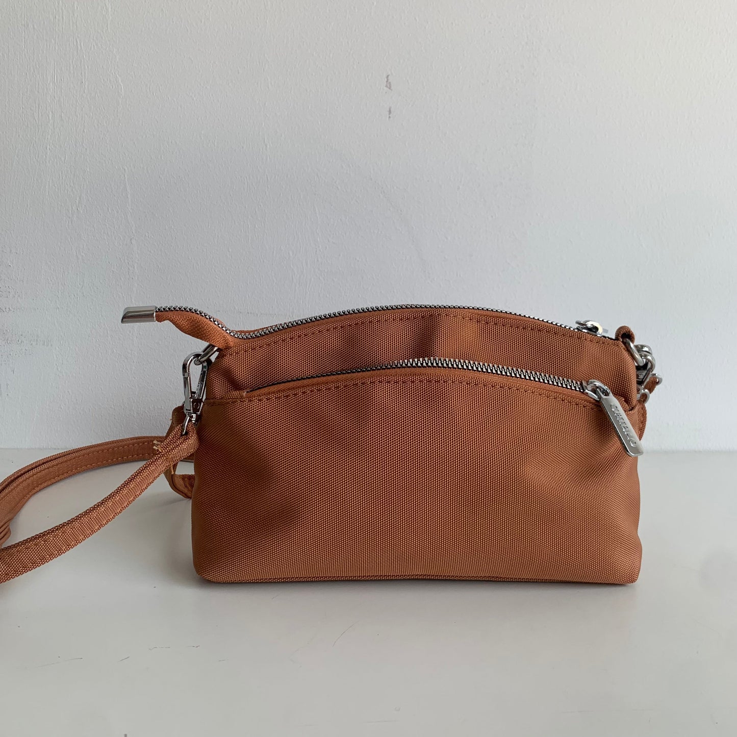 GESSY MULTI-LAYER CROSSBODY BAG IN ORANGE