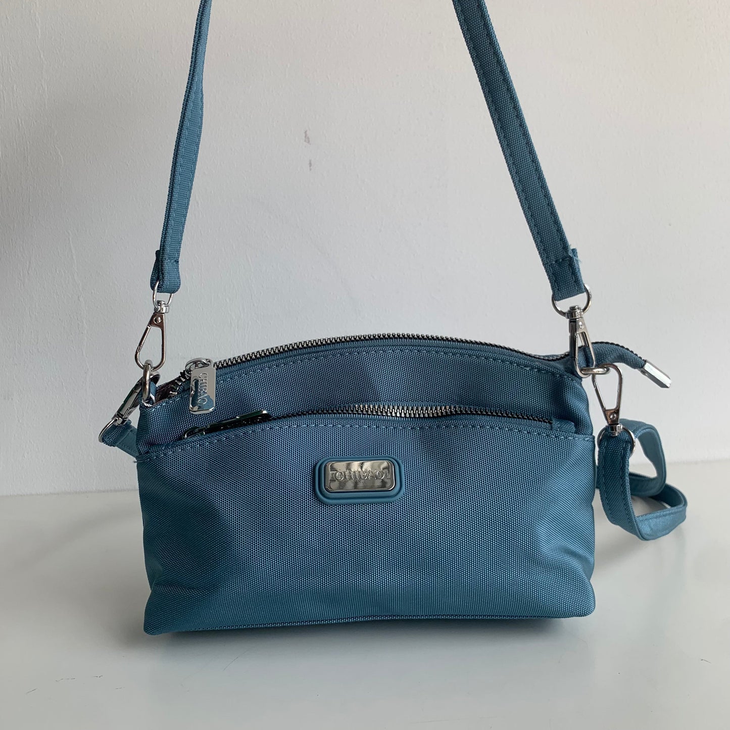 GESSY MULTI-LAYER CROSSBODY BAG IN LIGHT BLUE