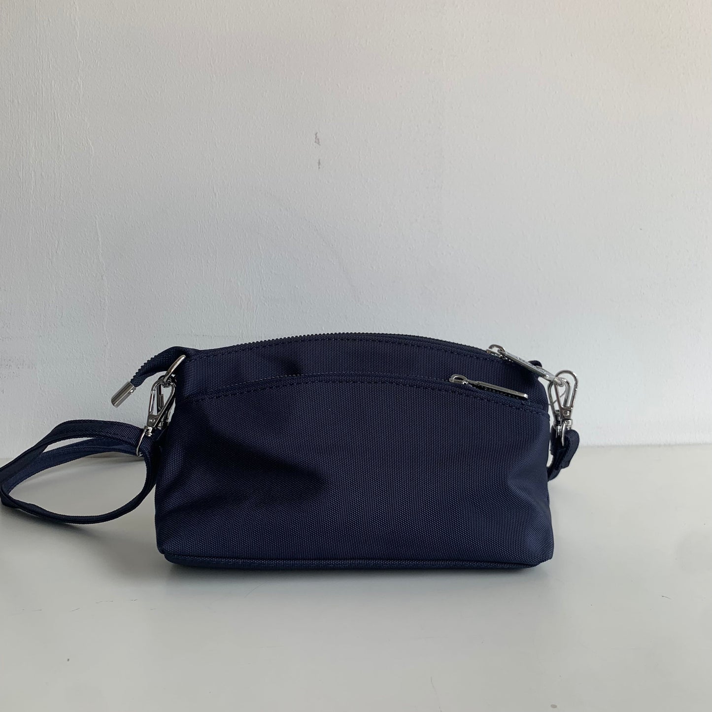 GESSY MULTI-LAYER CROSSBODY BAG IN NAVY