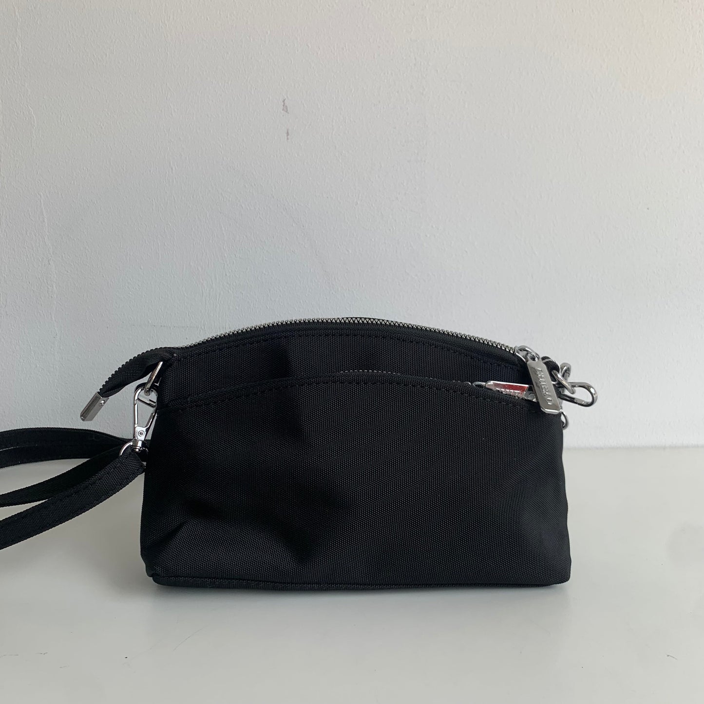 GESSY MULTI-LAYER CROSSBODY BAG IN BLACK