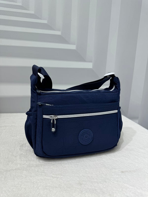 GESSY NYLON FRONT ZIP SQUARE BAG