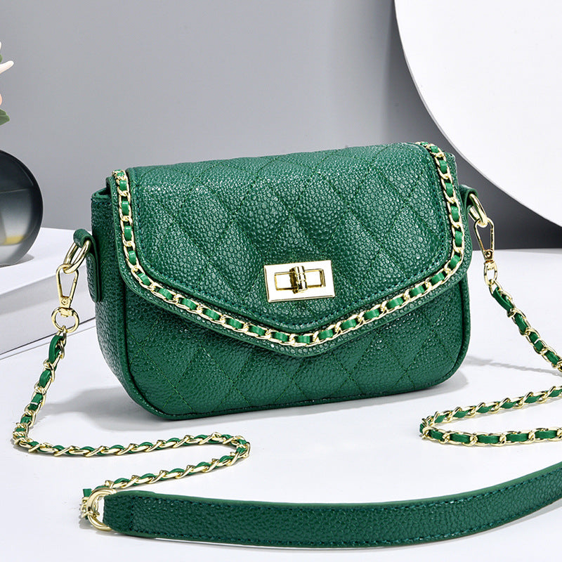 GESSY FLAP BAG WITH CHAIN IN BLACK