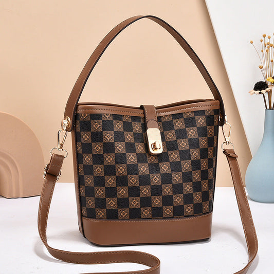 GESSY LATTICE PRINT BUCKET HANDBAG