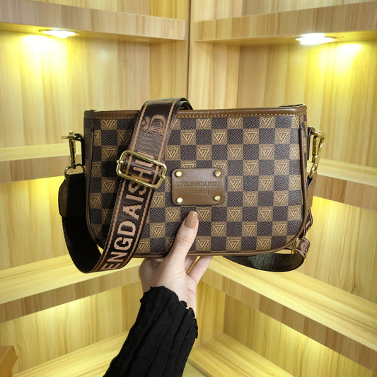 GESSY RETRO CHECKERED PRINT SQUARE BAG IN BROWN WITH LETTER PATTERNED WIDE SHOULDER STRAP