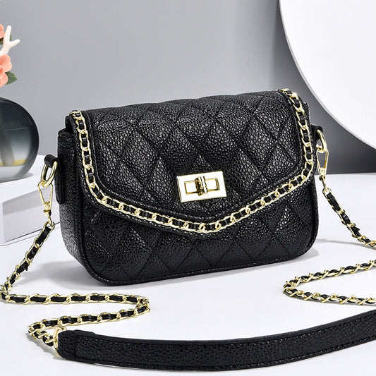 GESSY FLAP BAG WITH CHAIN IN BLACK