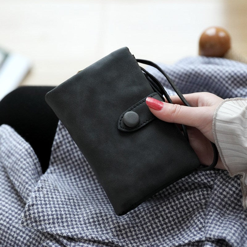 GESSY SOFT LEATHER SMALL SHORT PURSE IN BLACK