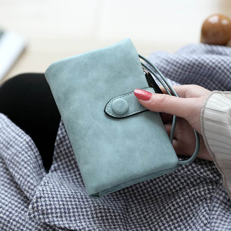 GESSY SOFT LEATHER SMALL SHORT PURSE IN BLUE