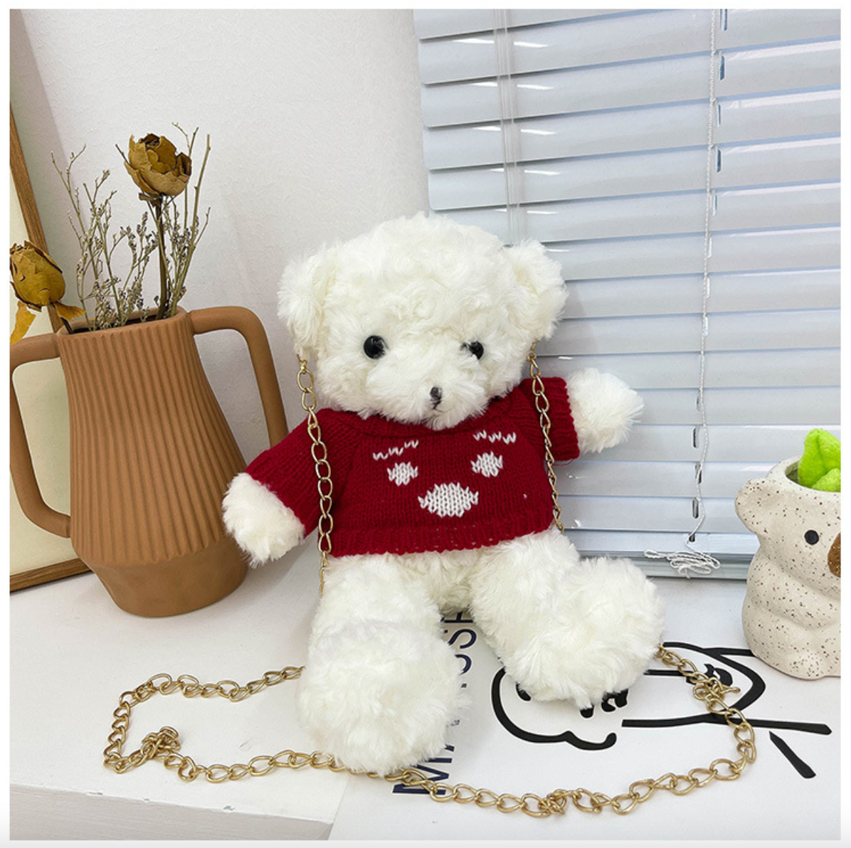 GESSY WHITE BEAR DOLL IN RED SWEATER CROSSBODY BAG