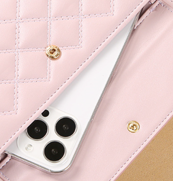 GESSY DIAMOND SHAPE FLOWER BUTTON CROSSBODY BAG