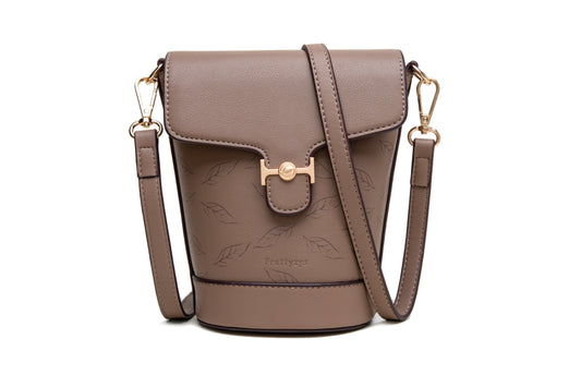 GESSY LEAF PRINT BUCKET BAG IN BROWN
